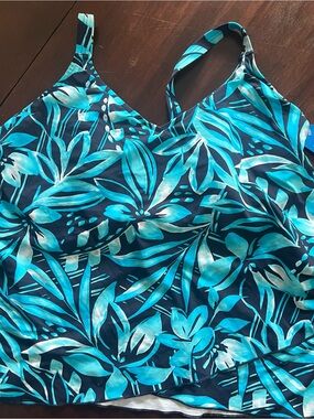 Land’s End Tropical Teal and Navy Tankini Swimsuit Top 1X